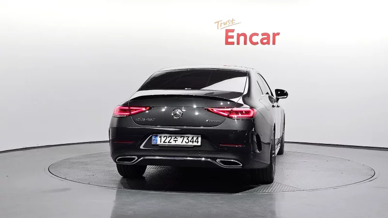 Mercedes-Benz CLS-Class