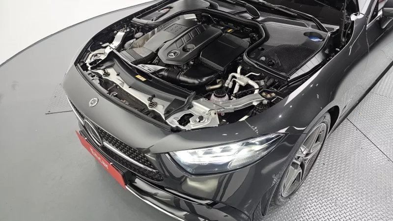 Mercedes-Benz CLS-Class