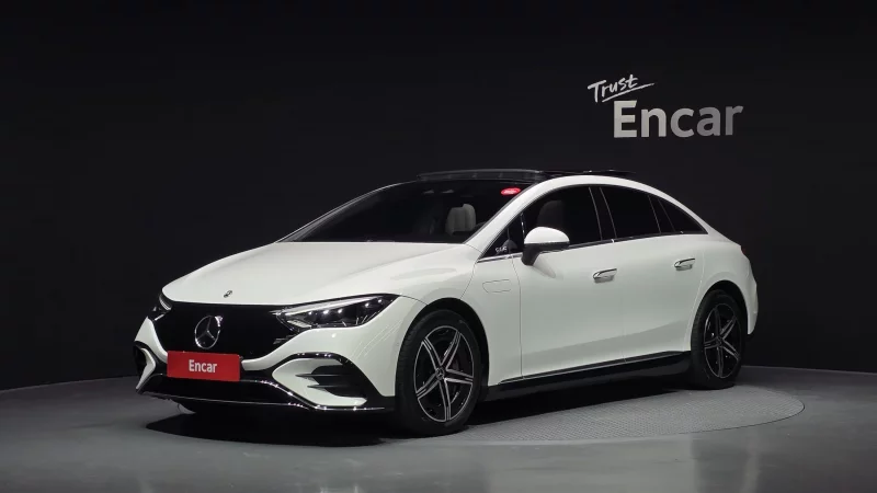 Mercedes-Benz EQE