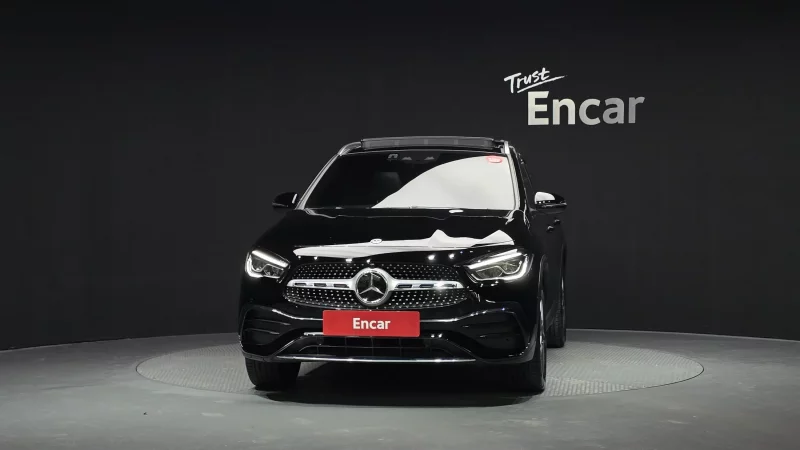 Mercedes-Benz GLA-Class