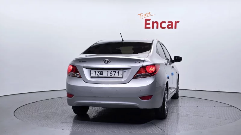 Hyundai Accent