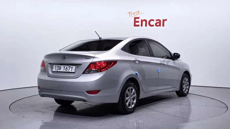 Hyundai Accent