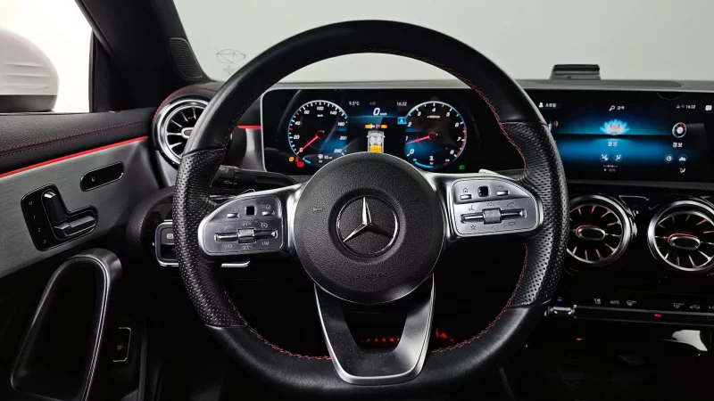 Mercedes-Benz CLA-Class