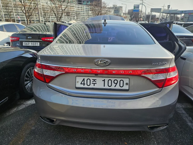 Hyundai Grandeur