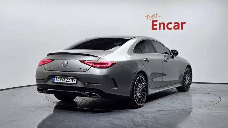 Mercedes-Benz CLS-Class