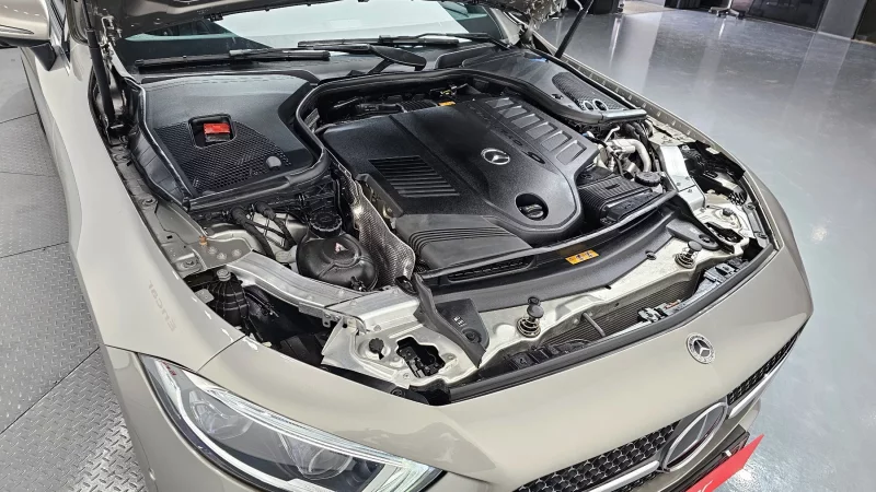 Mercedes-Benz CLS-Class