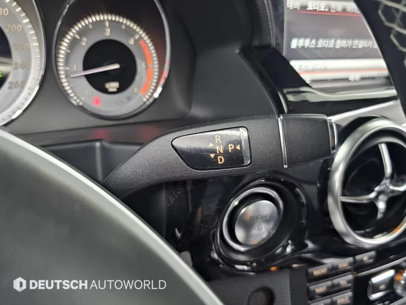 Mercedes-Benz GLK-Class