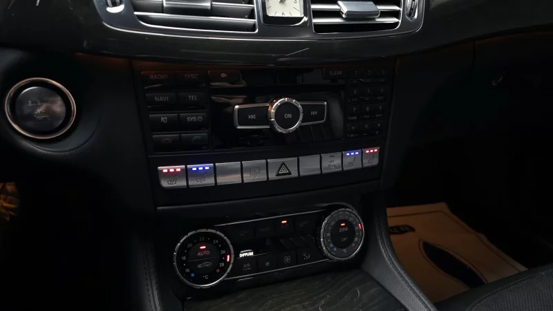 Mercedes-Benz CLS-Class