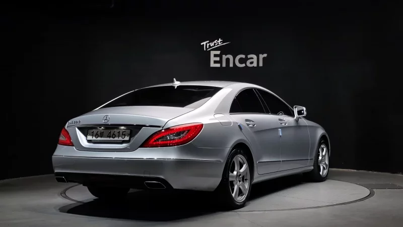 Mercedes-Benz CLS-Class
