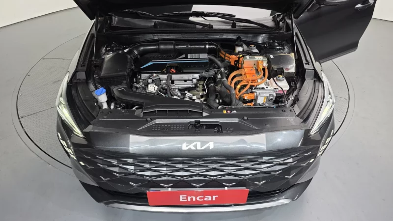 Kia K8