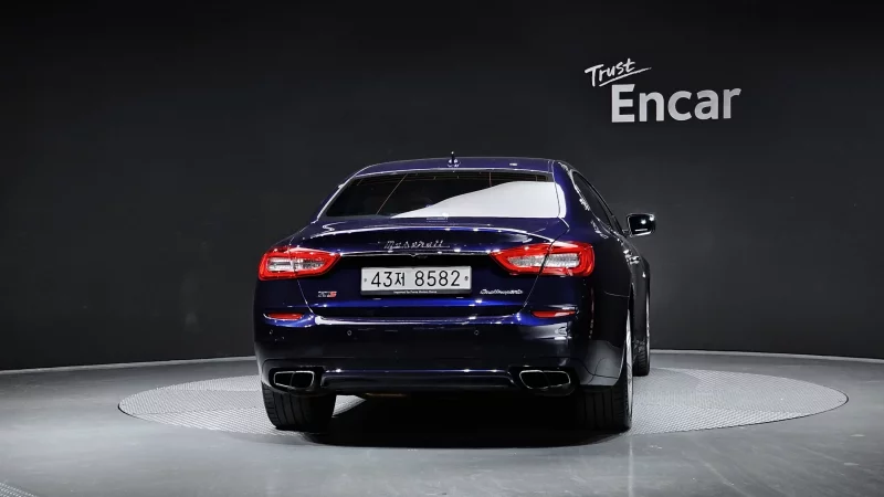 Maserati QUATTROPORTE