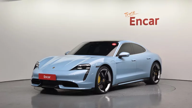 Porsche TAYCAN