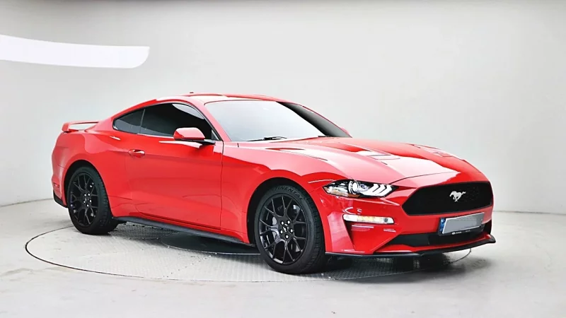 Ford MUSTANG