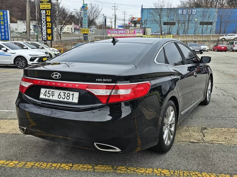 Hyundai Grandeur