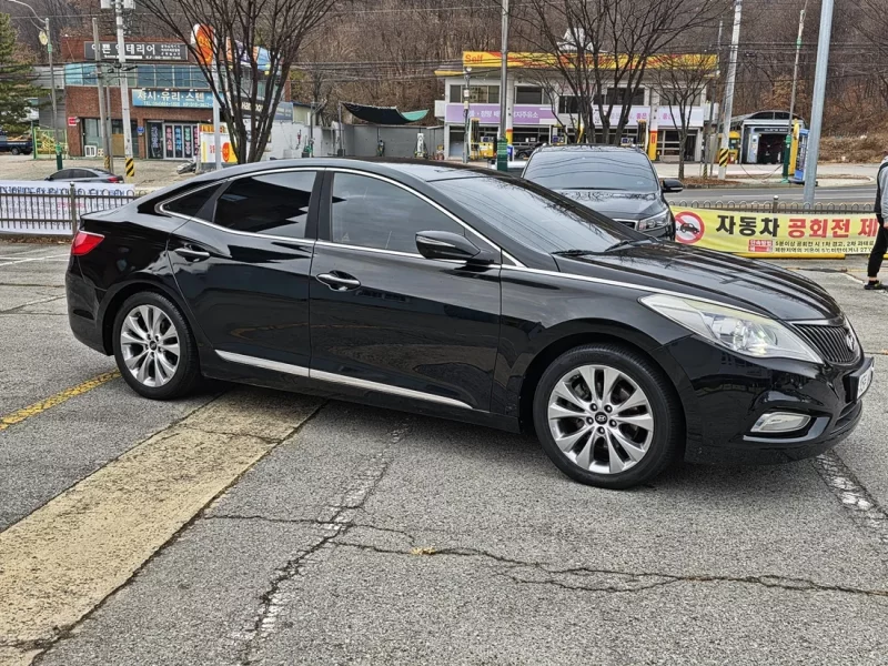 Hyundai Grandeur