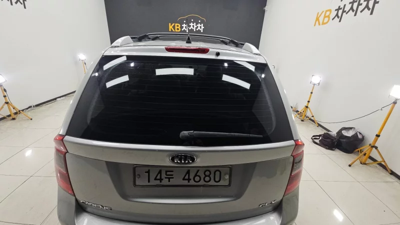 Kia Carens