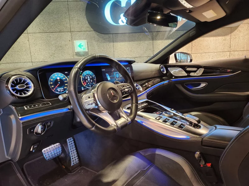 Mercedes-Benz AMG GT