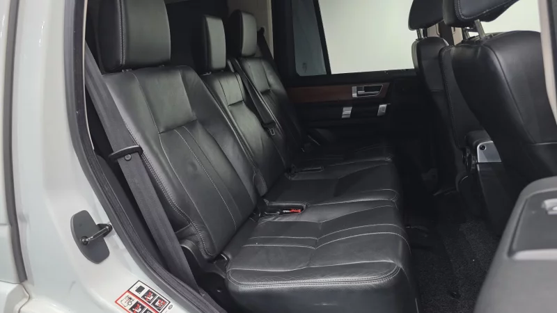 Land Rover DISCOVERY