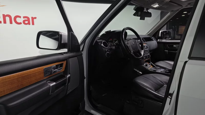 Land Rover DISCOVERY