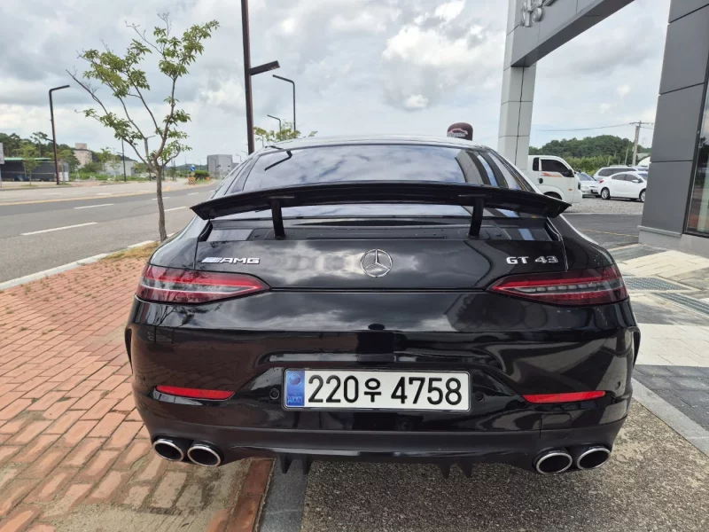 Mercedes-Benz AMG GT