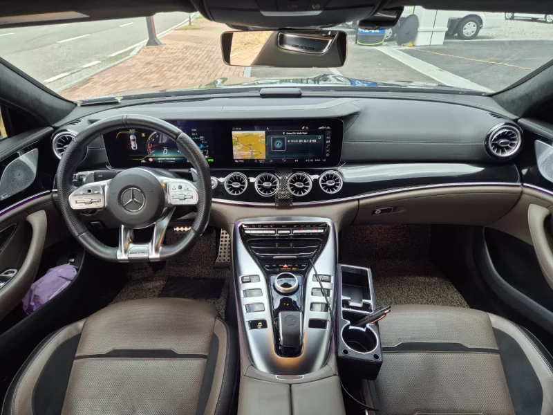 Mercedes-Benz AMG GT