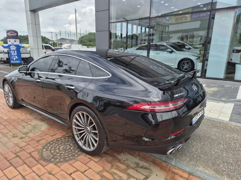 Mercedes-Benz AMG GT