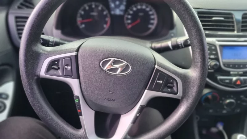 Hyundai Accent