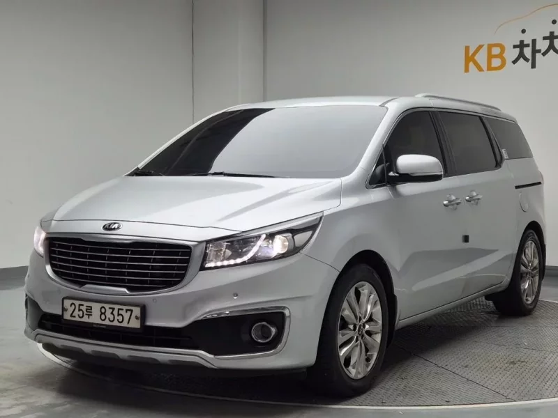 Kia Carnival