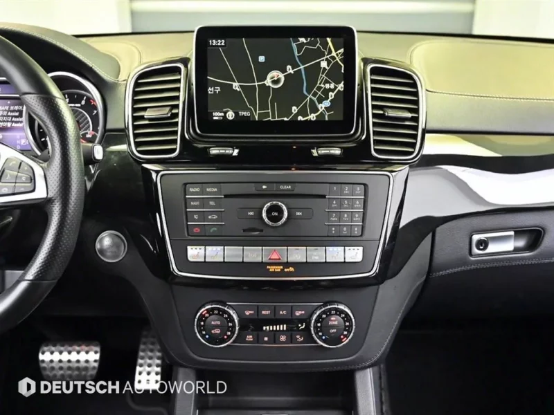 Mercedes-Benz GLE-Class