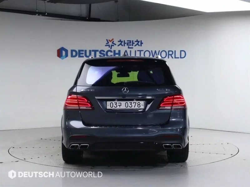 Mercedes-Benz GLE-Class