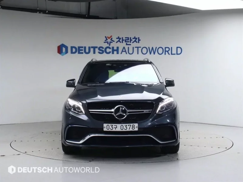 Mercedes-Benz GLE-Class