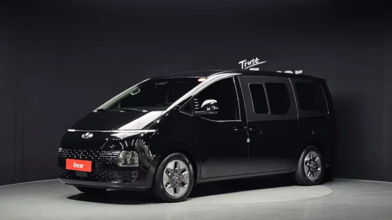 Hyundai Staria