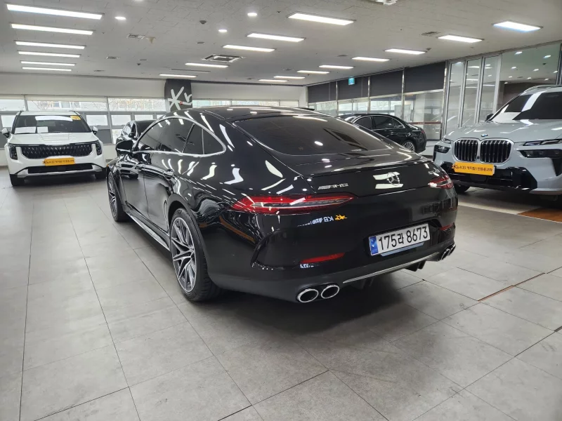 Mercedes-Benz AMG GT