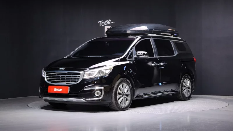 Kia Carnival