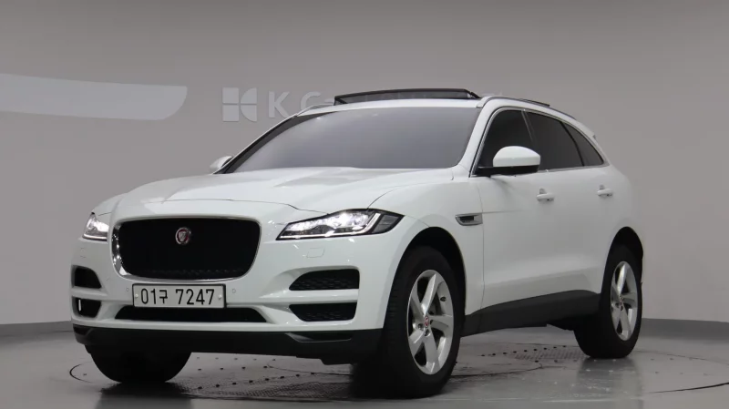 Jaguar F-PACE