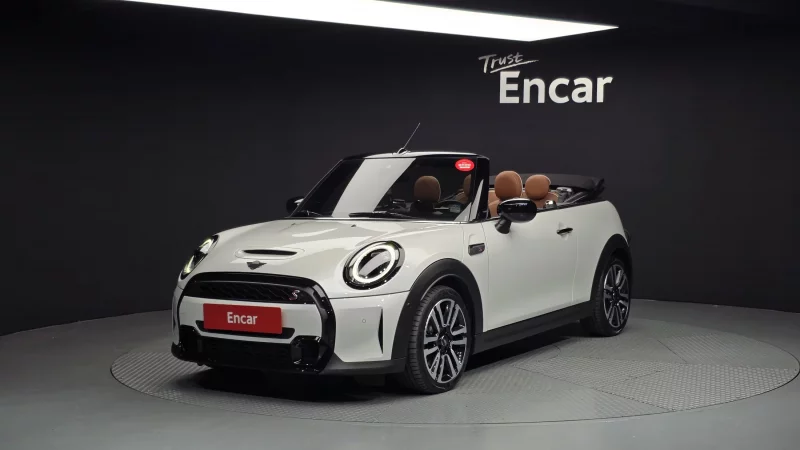 MINI Cooper Convertible