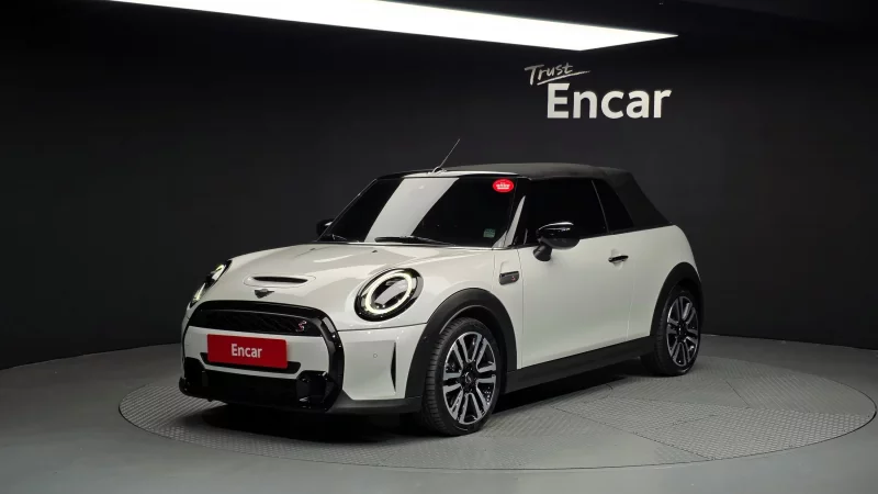 MINI Cooper Convertible