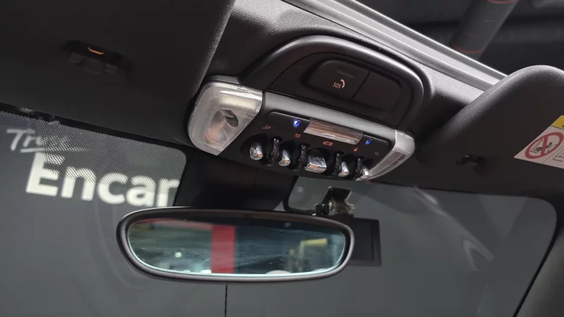 MINI Cooper Convertible