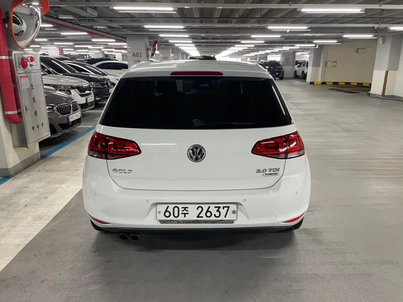 Volkswagen GOLF