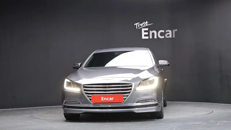 Hyundai Genesis