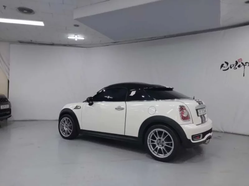 MINI Coupe