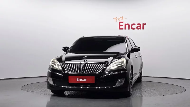 Hyundai Equus