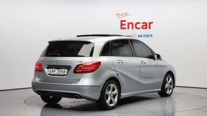 Mercedes-Benz B-Class