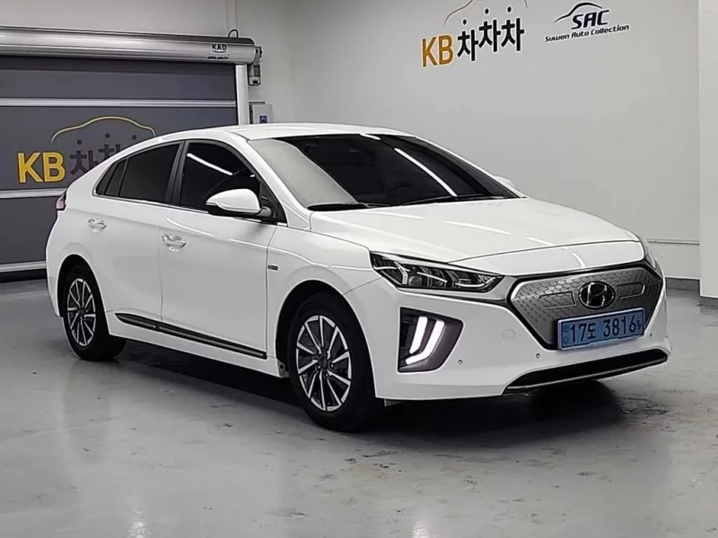 Hyundai Ioniq