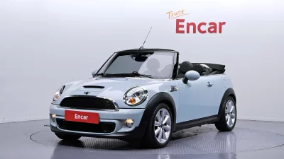 MINI Cooper Convertible