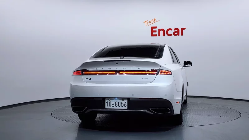 Lincoln MKZ