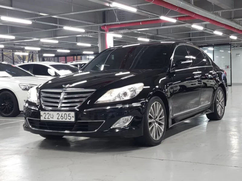 Hyundai Genesis