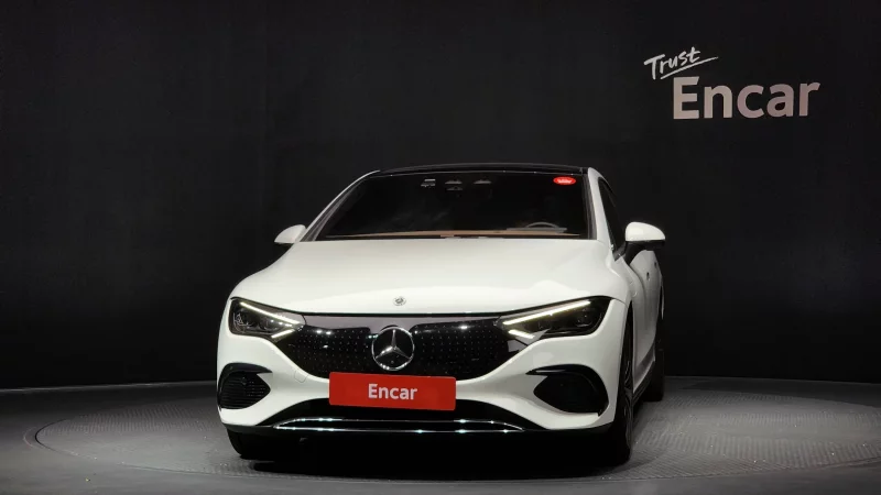 Mercedes-Benz EQE