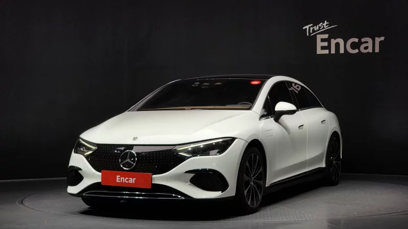 Mercedes-Benz EQE