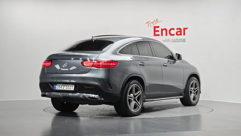 Mercedes-Benz GLE-Class